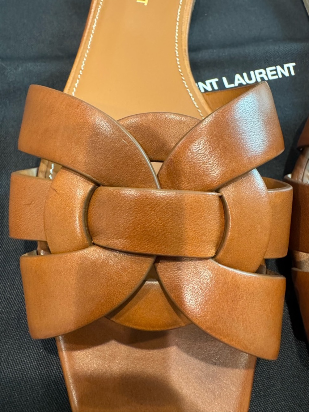 Saint Laurent Tribute slides in smooth leather size 39.5 Amber Firm price. - Picture 5 of 16